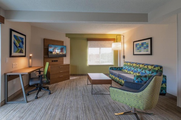 Holiday Inn Express & Suites Asheville Downtown, an IHG Hotel image 12